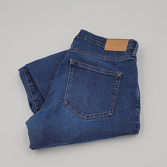 Everlane Denim - Everlane mid rise ankle blue jeans women's sz 29